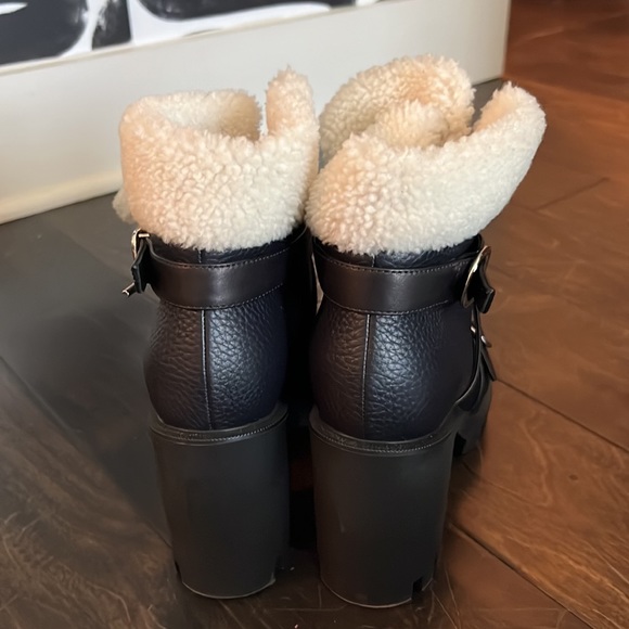 Black leather and shearling Christian Louboutin chunky heel boot. - Picture 3 of 8